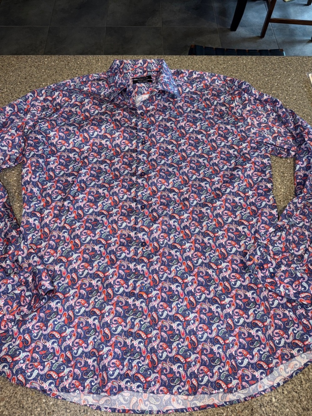 Maceoo Men's Paisley Button-Down Shirt